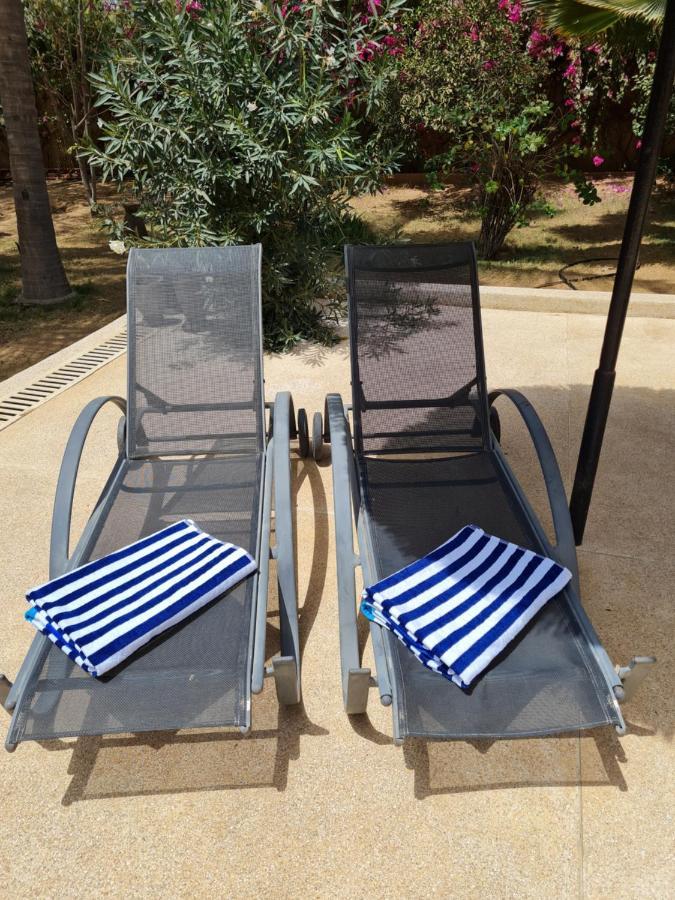 Le Souimanga Bleu Saly Bed & Breakfast Bagian luar foto