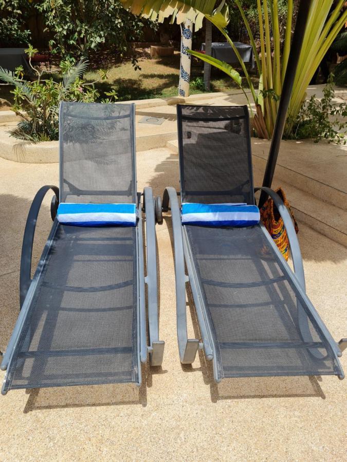 Le Souimanga Bleu Saly Bed & Breakfast Bagian luar foto